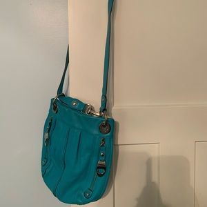 ✨ B Makowsky Adjustable shoulder strap purse